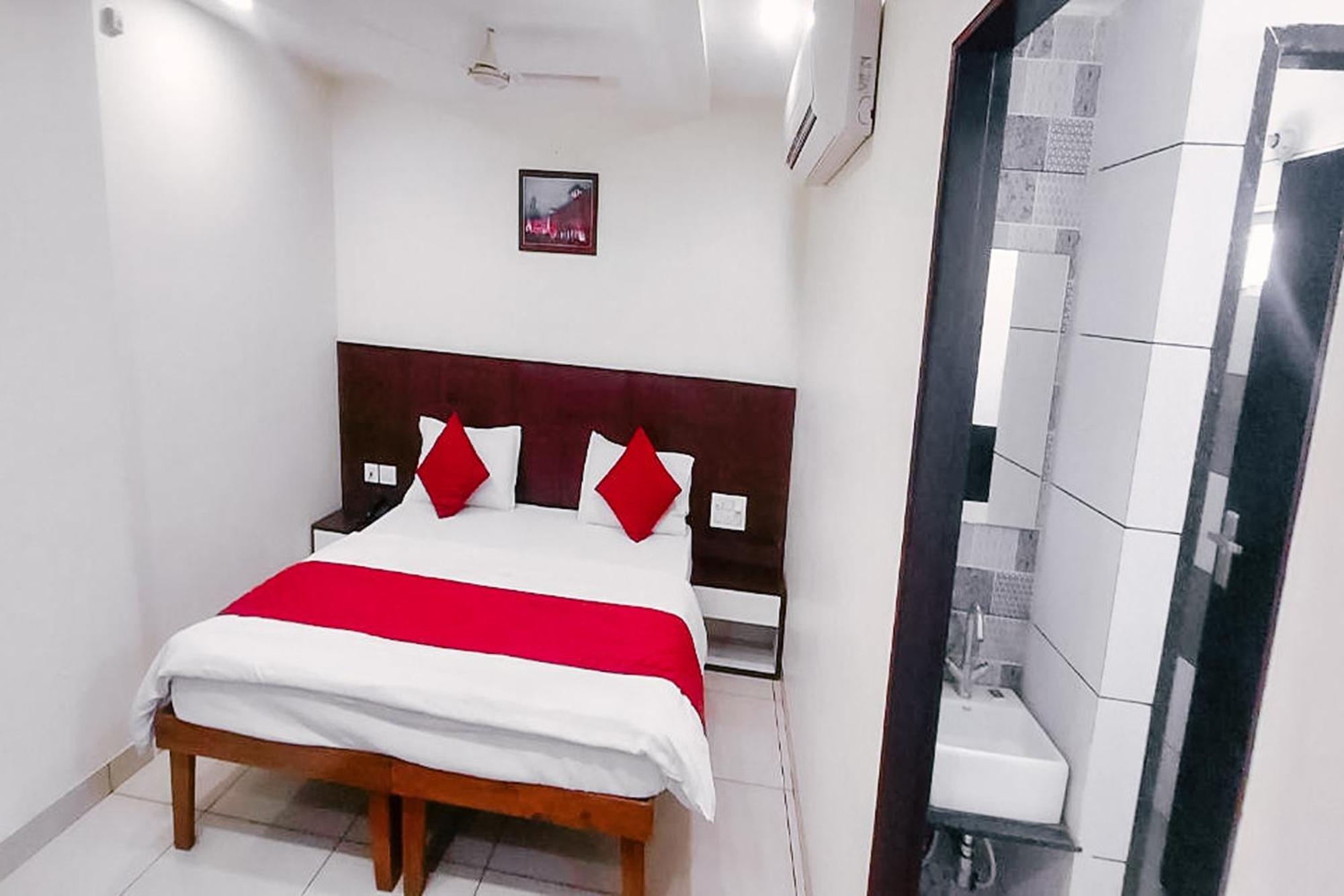 Hotel Rashika Palace Jaipur Ngoại thất bức ảnh