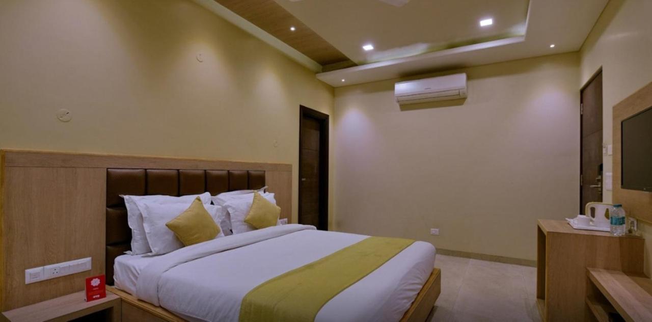 Hotel Rashika Palace Jaipur Ngoại thất bức ảnh
